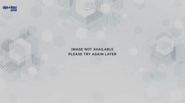 Blick auf die gegenüberliegende Bergkette