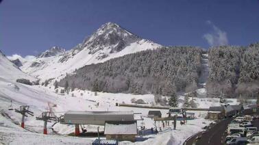 Blick auf Talstation und Parkplatz (1.450 m)