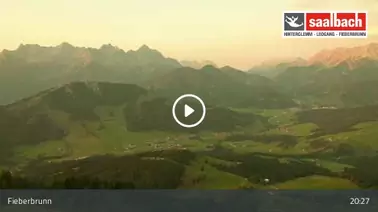 Blick vom Lärchfilzkogel auf die umliegenden Berge (1.645 m)