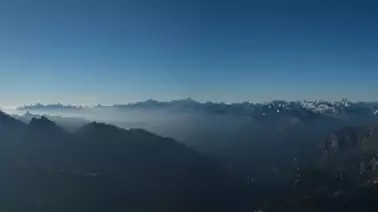 Spektakuläre Alpensicht von der Bergstation Punta Hellbronner (3.490 m)