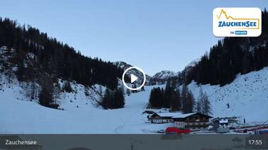 Blick auf die Piste der Weltcuparena (1.350 m)