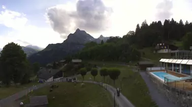 Ausblick vom Märchenhotel Braunwald (1.300 m)