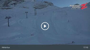 Blick auf das Ferner Haus (2.660 m)