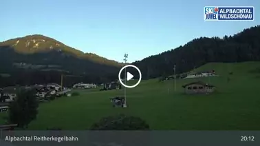 Blick auf die Talstation (650 m)