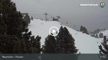 Blick auf die Penkenbahn am Penken (1.792 m)