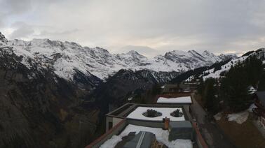 Rundumblick auf Mürren, Eiger, Mönch, Breithorn (1.650 m)