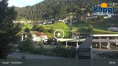 Blick auf die Talstation (1.100 m)