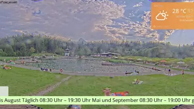 Blick auf das Langlaufzentrum Aschauerweiher
