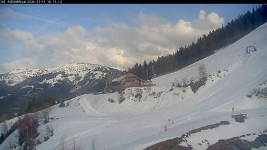 Blick auf die Piste Oxenalm