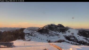 Ausblick von der Powder Shuttle Bergstation aufs Hochkönig-Massiv