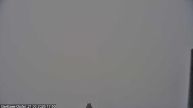 Blick auf die Bergstation (1.911 m)