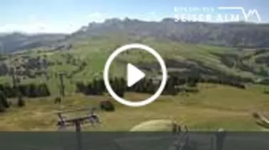 Blick auf die Lifttrasse gen Tal (2.100 m)