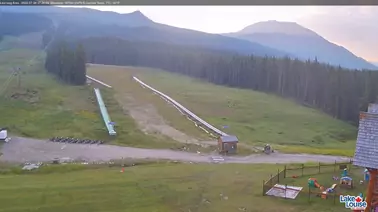 Blick auf das Kinderland und den Tube Park
