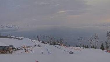 Rundblick von der Bergstation der Gondelbahn (1.761 m)