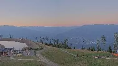 Rundblick von der Bergstation der Gondelbahn (1.761 m)