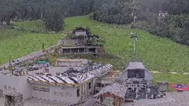 Blick auf die Talstation (950 m)