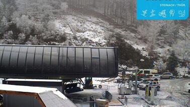 Blick Mittelstation Richtung Pumptrack und Verleih- und Servicestation