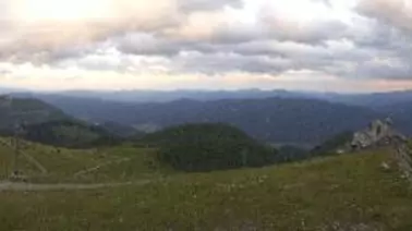 Rundumblick auf Hochschwabsport, Bürgeralm, Marktgemeinde Aflenz und Schönleitenhaus (1.790 m)