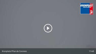 Blick auf die Bergstation (2.275 m)