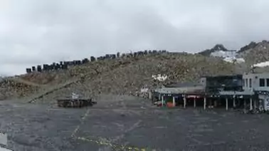 Blick auf die Station am Tiefenbachgletscher in Sölden (2.800 m)